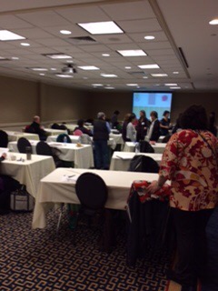 全米から集まった約50名ほどの受講者たちと共に4日間朝から夕方までみっちり学びます！